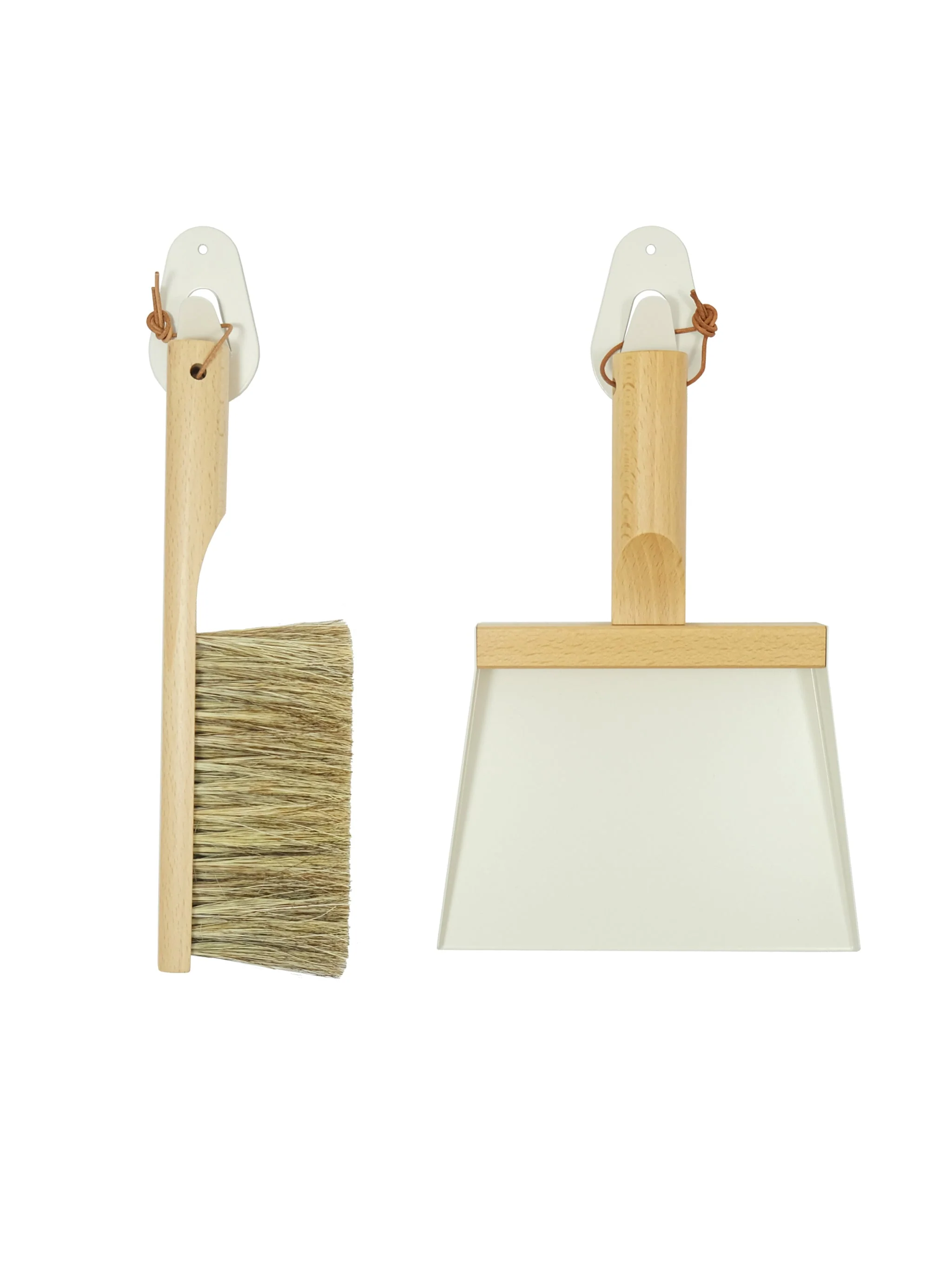 Weston Table Andrée Jardin Mr. and Mrs. Clynk Hand Brush, Dustpan & Wall Hook Set - Image 2
