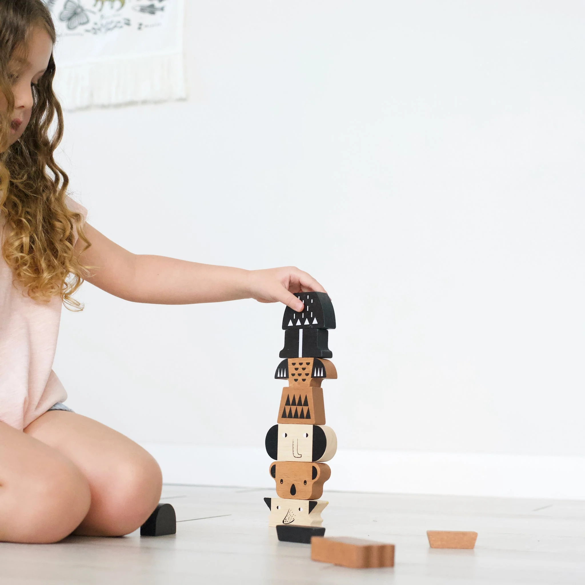 Wee Gallery Animal Tower - Image 10