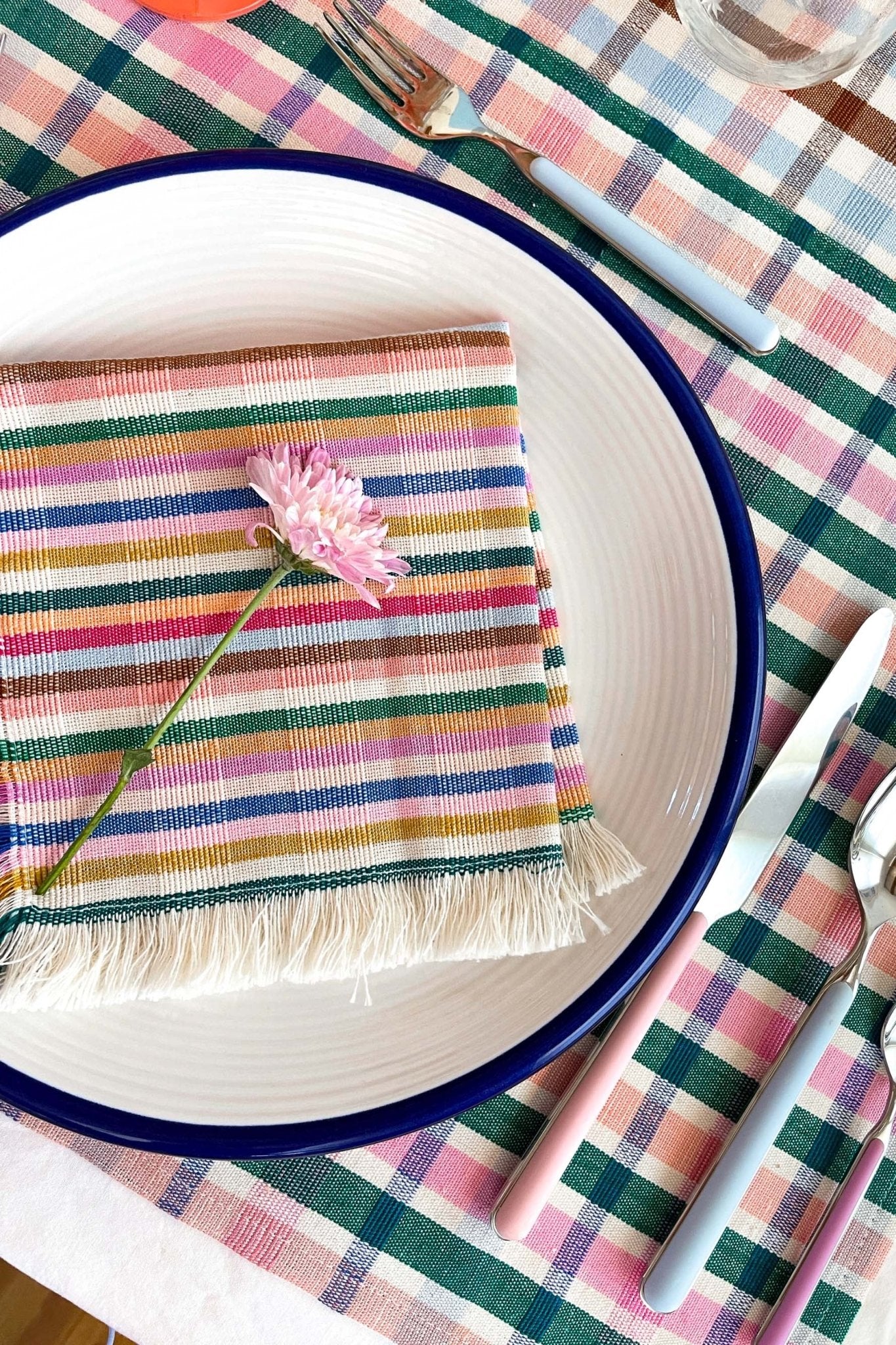 Archive NY Valentina Rainbow Party Napkin - Image 4