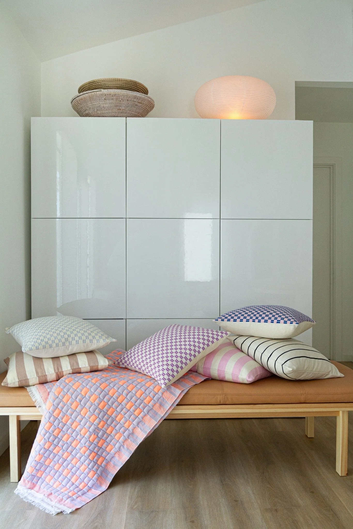 Backordered: Archive New York Quilted Sujani Throw Blanket - Pastel Lilac and Neon Orange - Image 7