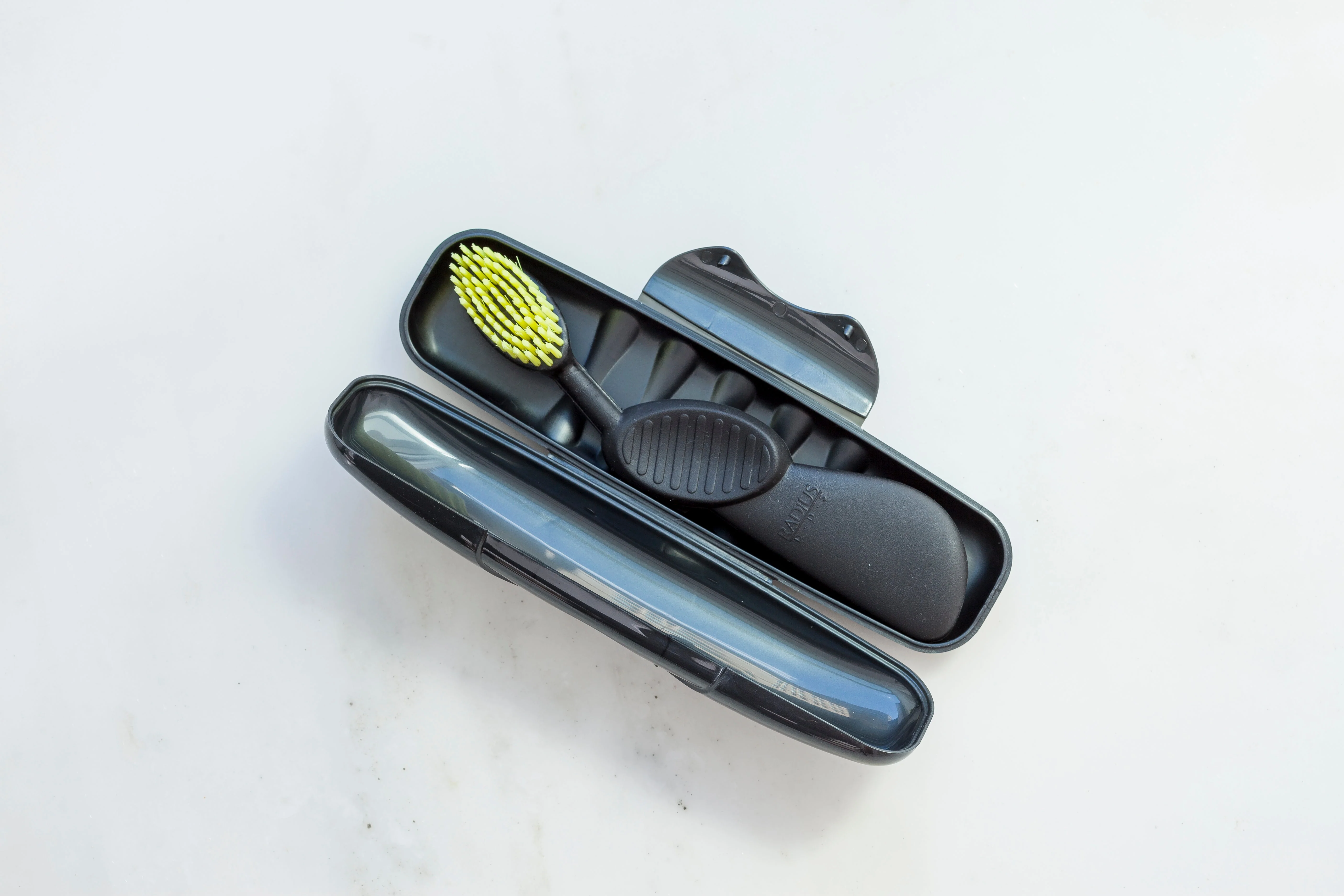 Radius Big Brush™/Flex Brush™ Toothbrush Travel Case - Image 2