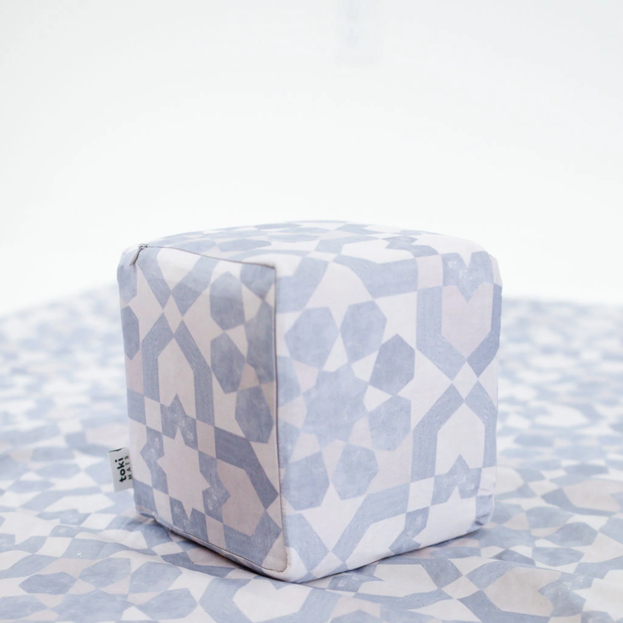 Toki Mats Blue Tile Play Cube - Image 4