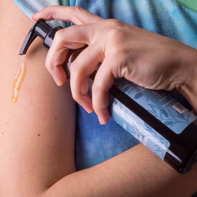 Ora's Amazing Herbal Body Oil, Clean - Image 4