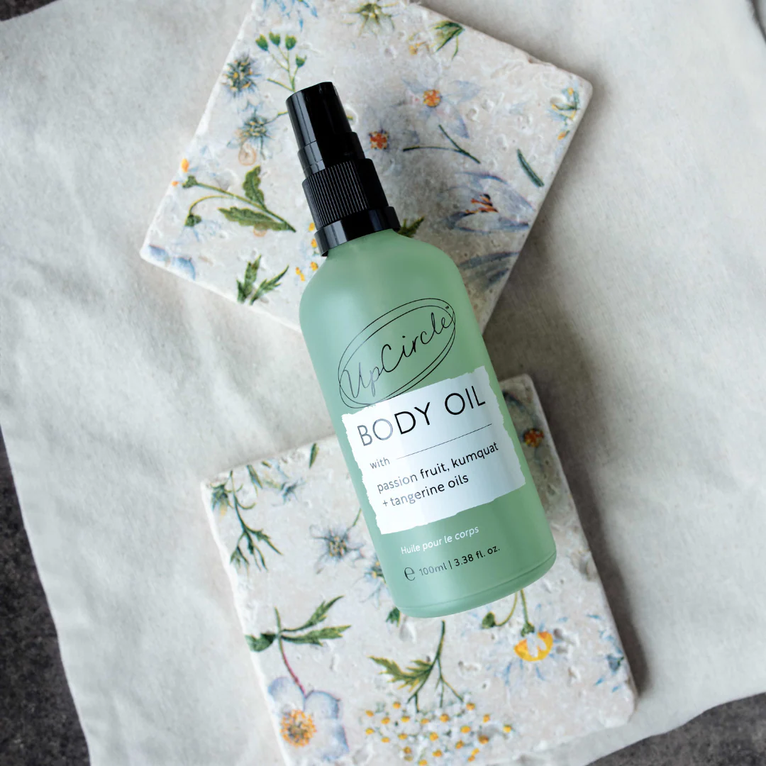 UpCircle Body Oil with Passion Fruit Oil - Image 7