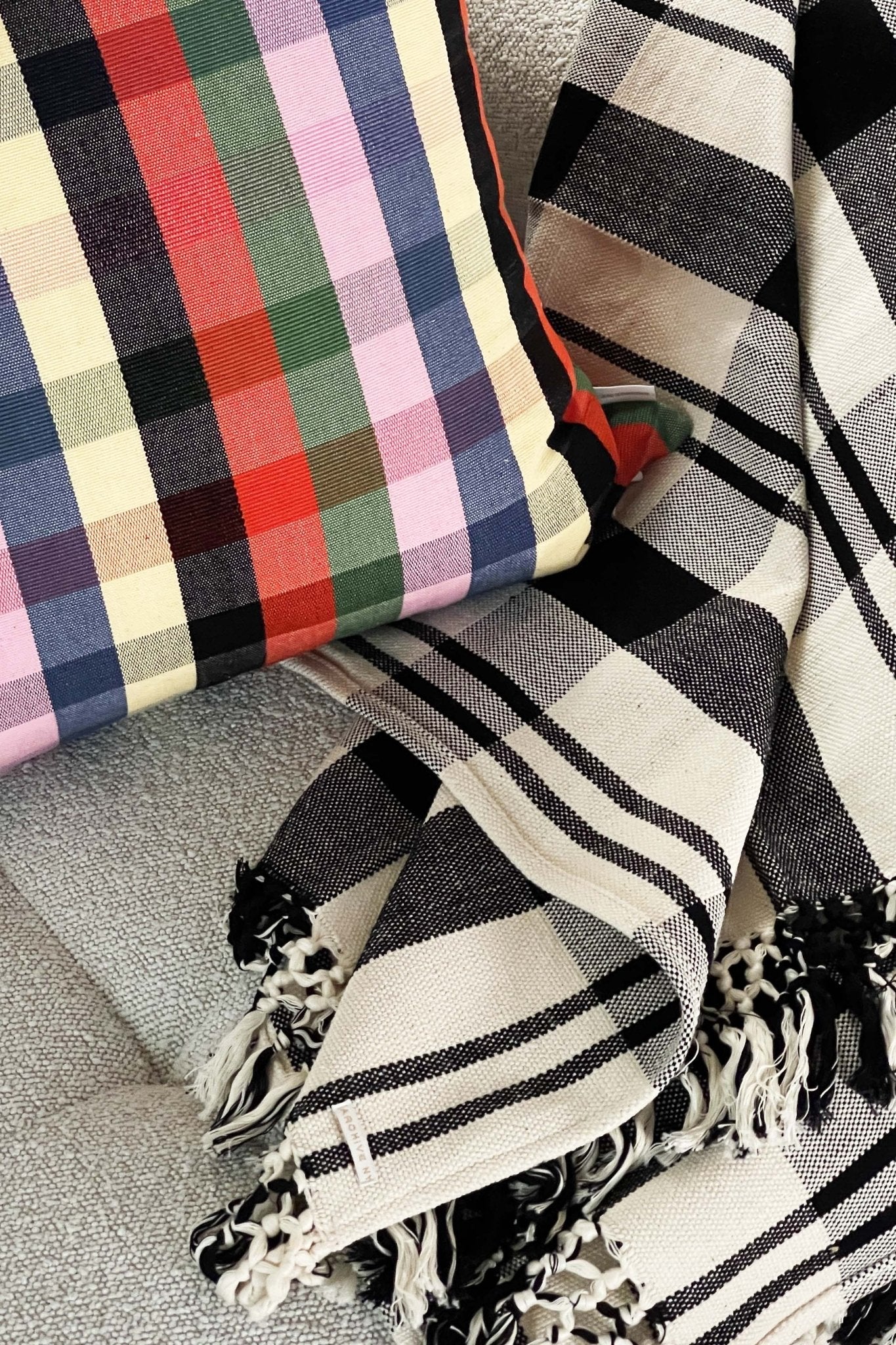 Archive New York Cecilia Striped Cotton Throw Blanket - Image 2