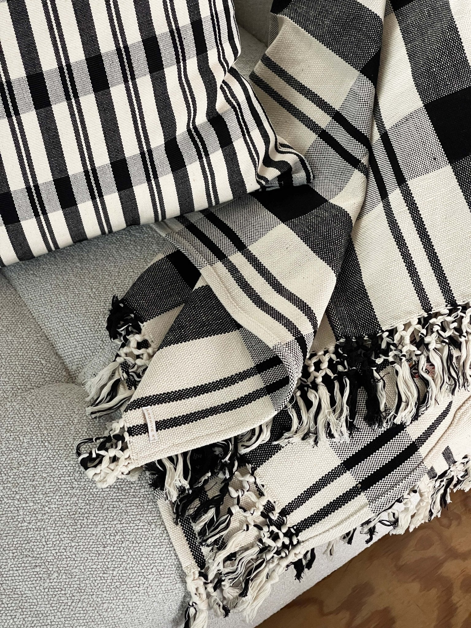 Archive New York Cecilia Striped Cotton Throw Blanket - Image 5