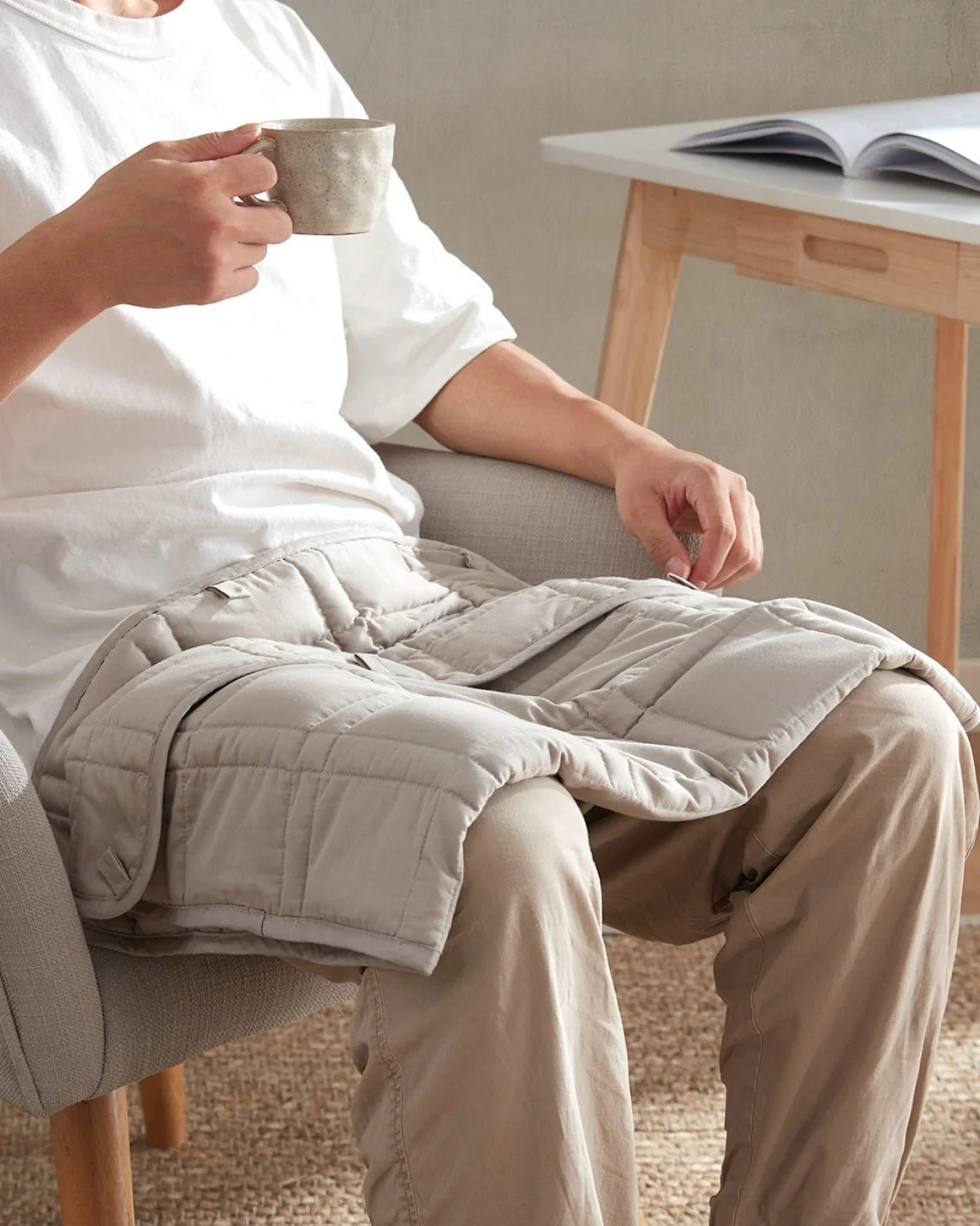 Daydreamer Weighted Lap Blanket - Image 13