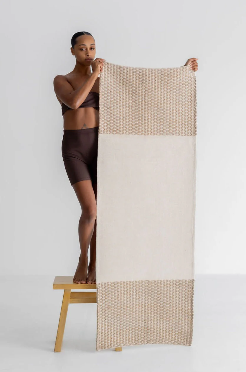 Oko Living Diamond Yoga Mat - Clay & Cream 7mm - Image 2