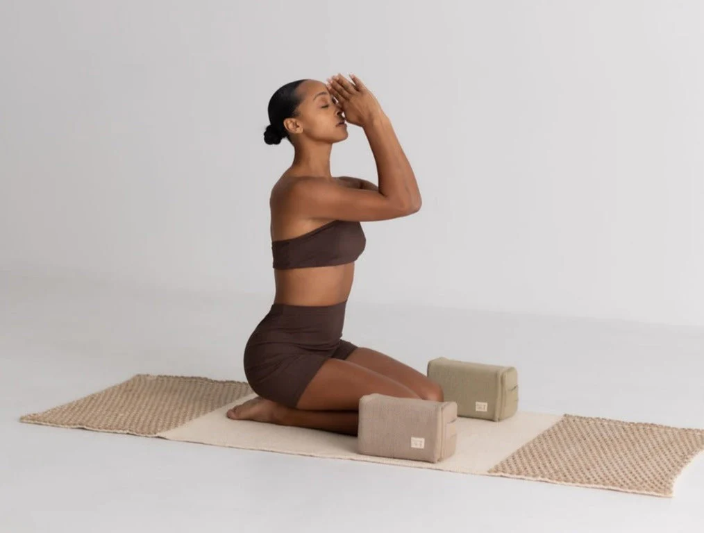 Oko Living Diamond Yoga Mat - Clay & Cream 7mm - Image 7