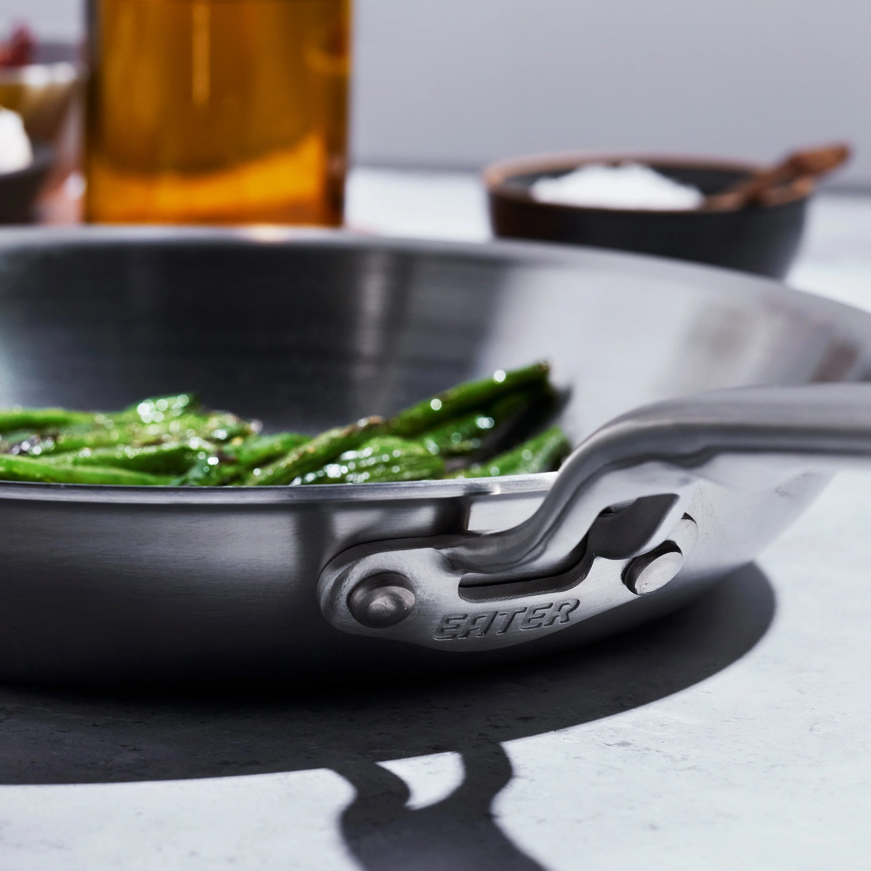 Heritage Steel Eater Series 10.5" Fry Pan - Image 4