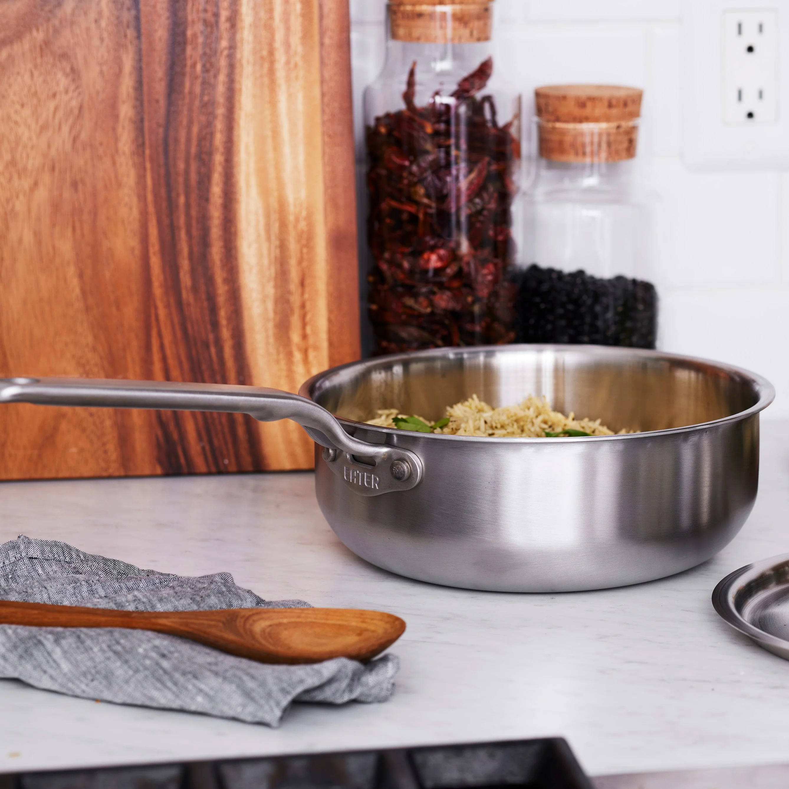 Heritage Steel Eater Series  3 Quart Saucier with Lid - Image 4
