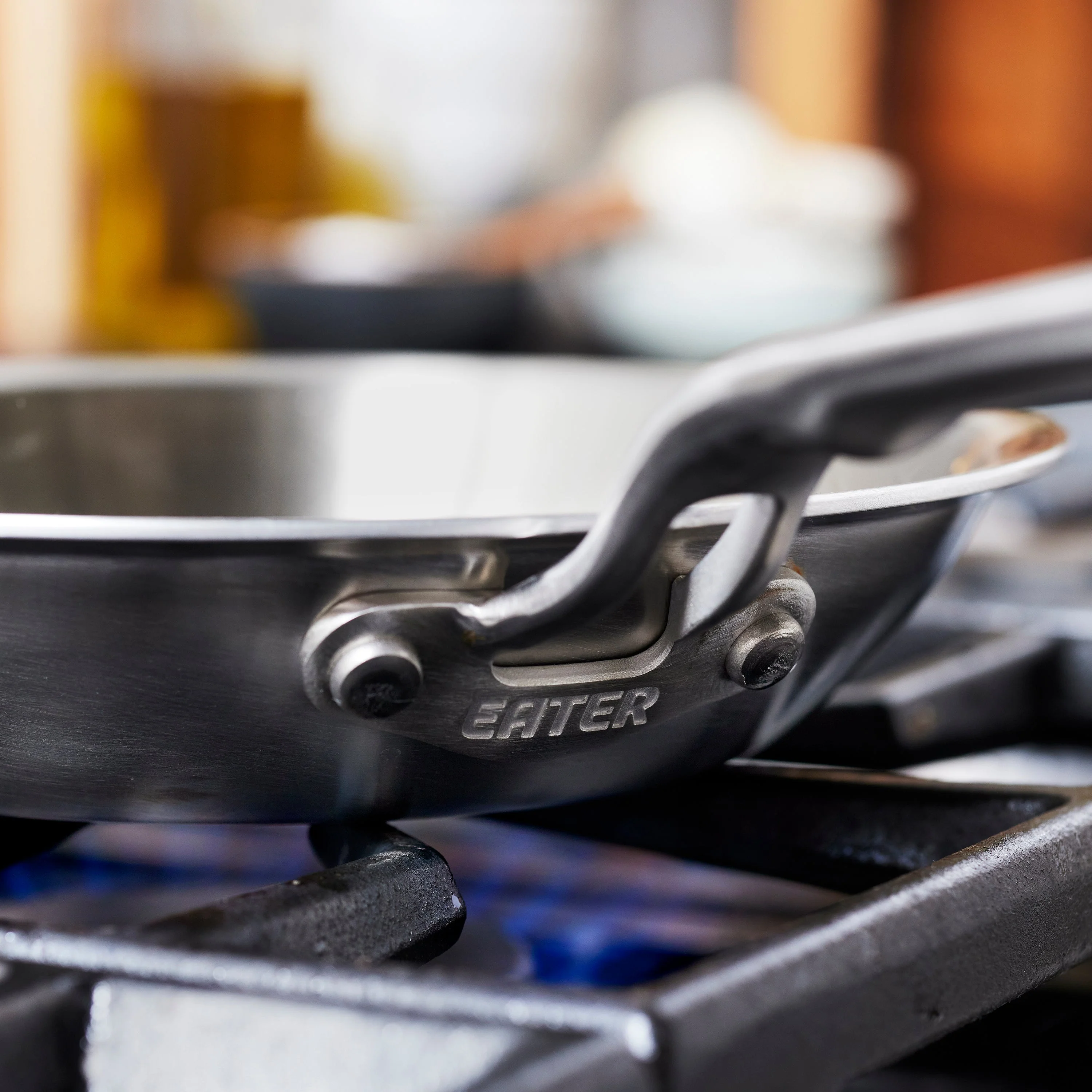 Heritage Steel Eater Series 8.5" Fry Pan - Image 4