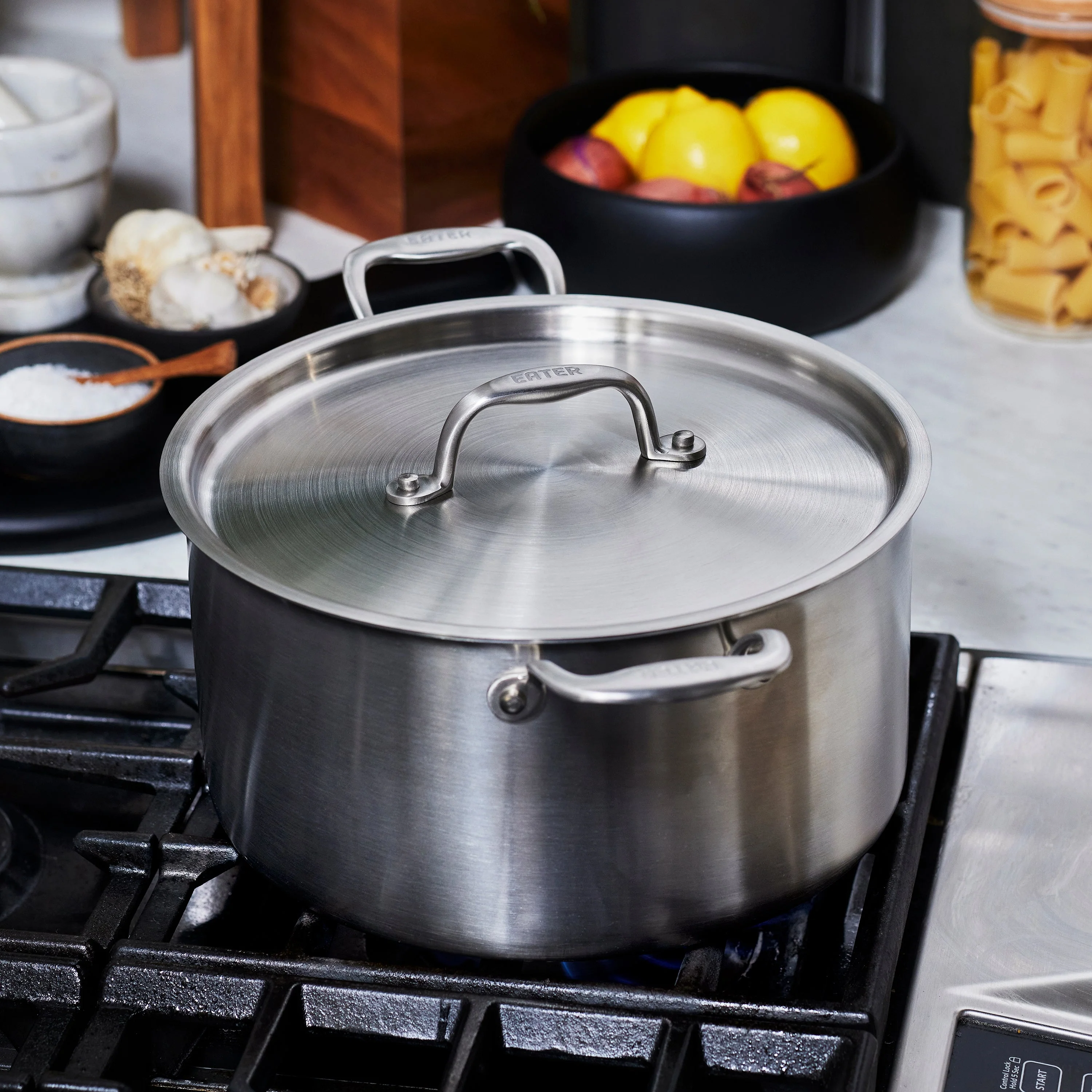 Heritage Steel Eater Series 8 Quart Stock Pot with Lid - Image 6