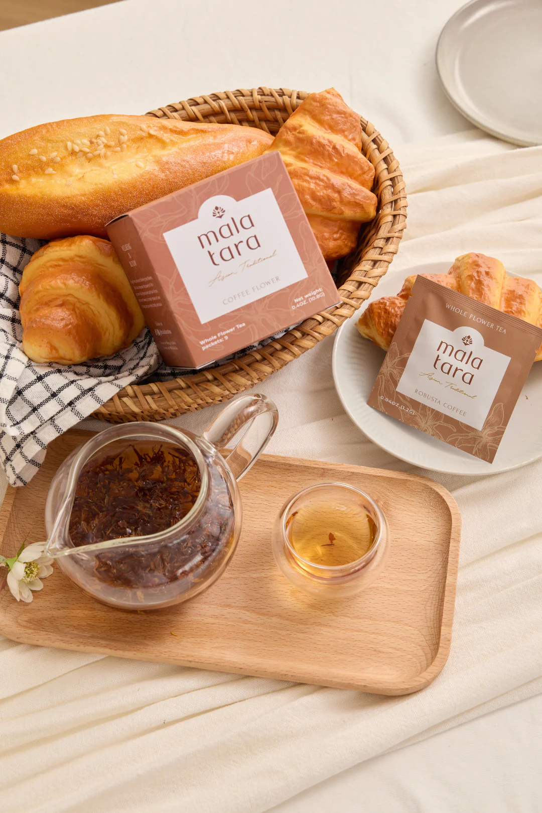 Mala Tara Grand Tea Celebration Gift Basket - Image 6