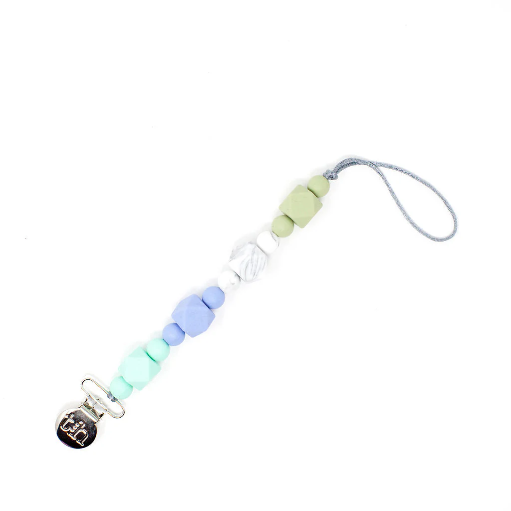 Three Hearts Grande Jewel Pacifier Clip - Food Grade BPA Free Silicone - Image 8