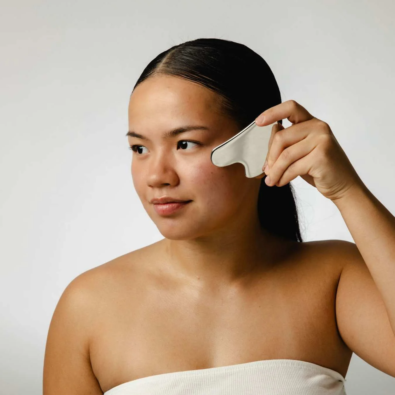 UpCircle Gua Sha Facial Massage Stone - Image 5