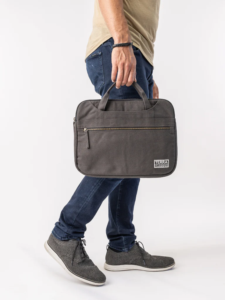 Terra Thread® Hasta Laptop Sleeve with handles - Image 2