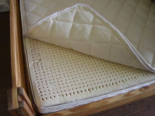 Holy Lamb Organics Natural Mattress - Latex 7" - Image 4