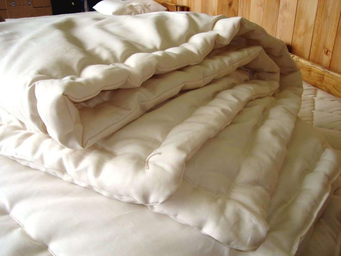 Holy Lamb Organics Wool Comforter - Image 5