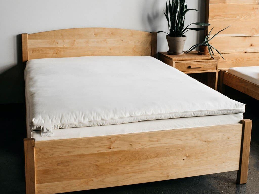 Holy Lamb Organics Wool & Latex Mattress Topper - Image 3