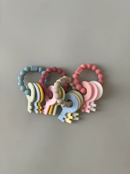 Three Hearts Key Rattle Teether - Image 2