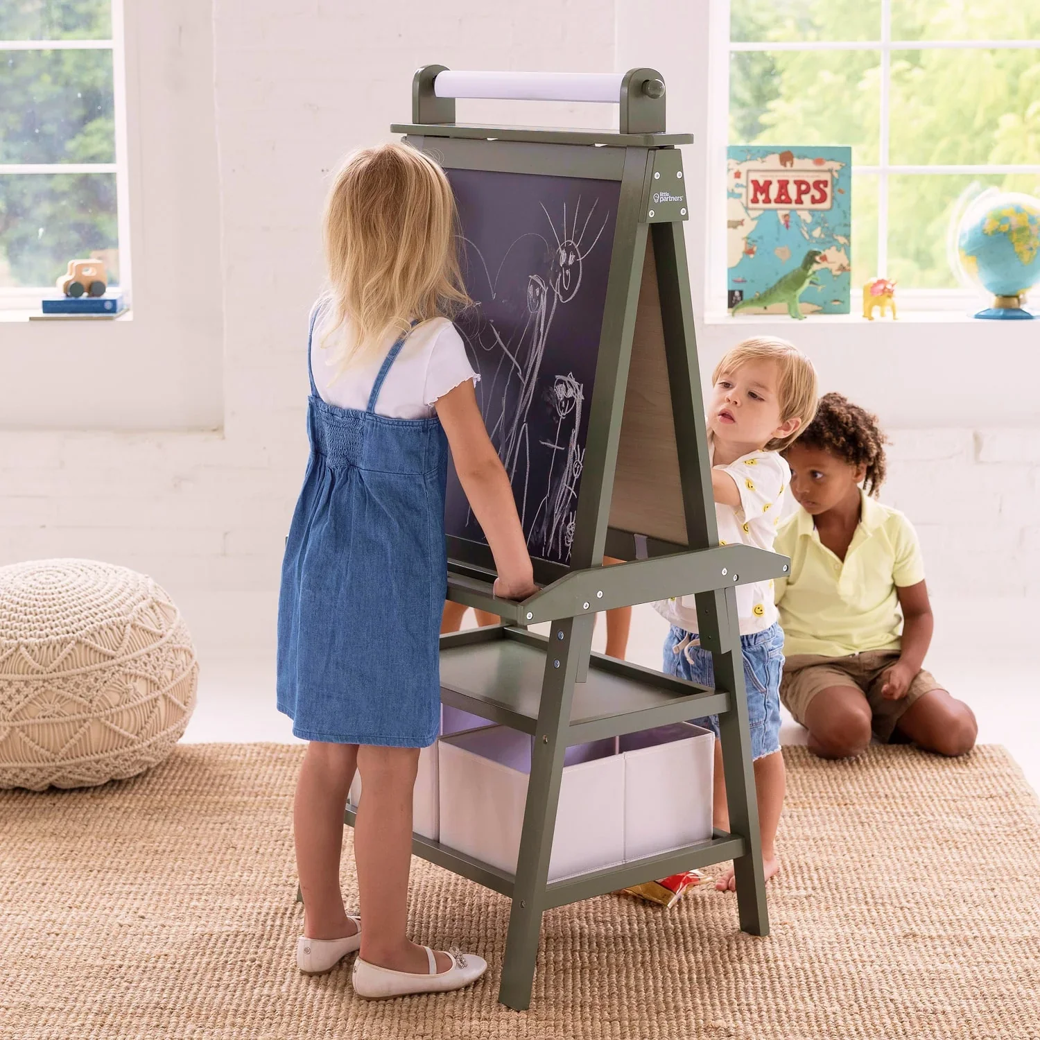 Little Partners Deluxe Learn & Play Art Center - Image 16