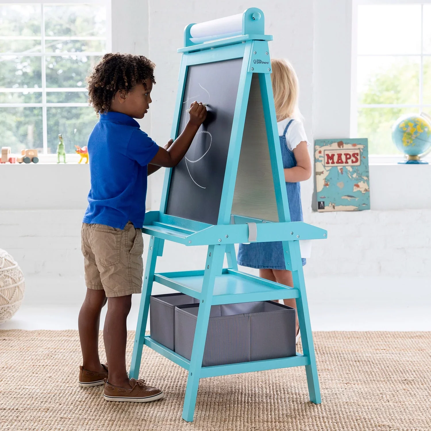 Little Partners Deluxe Learn & Play Art Center - Image 20