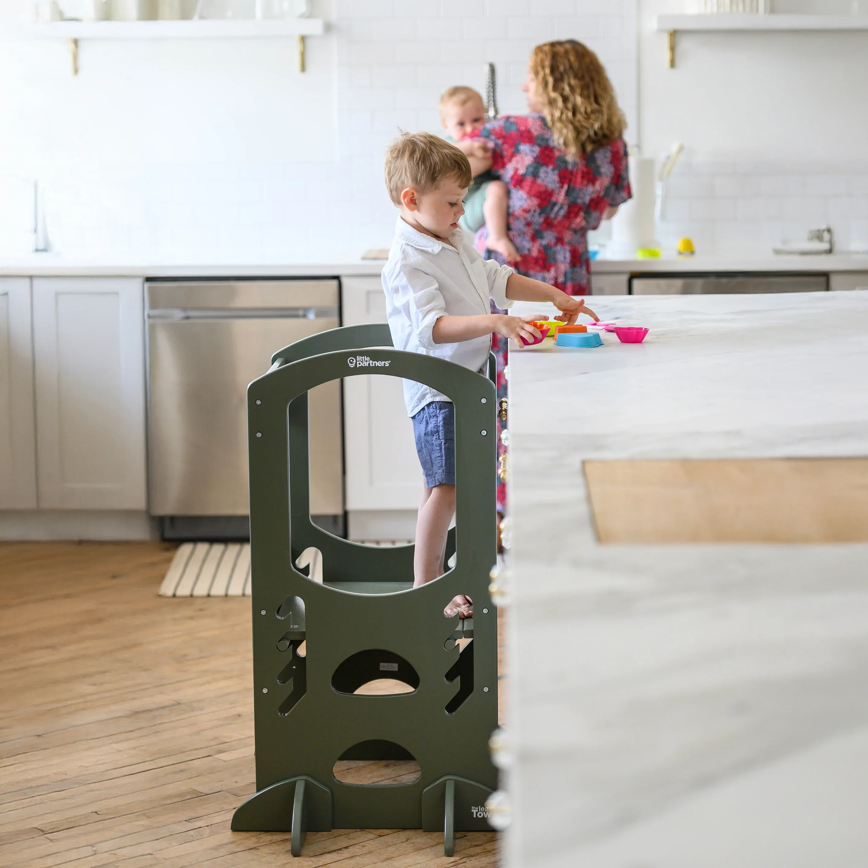 Little Partners The Learning Tower® Toddler Tower - Image 32