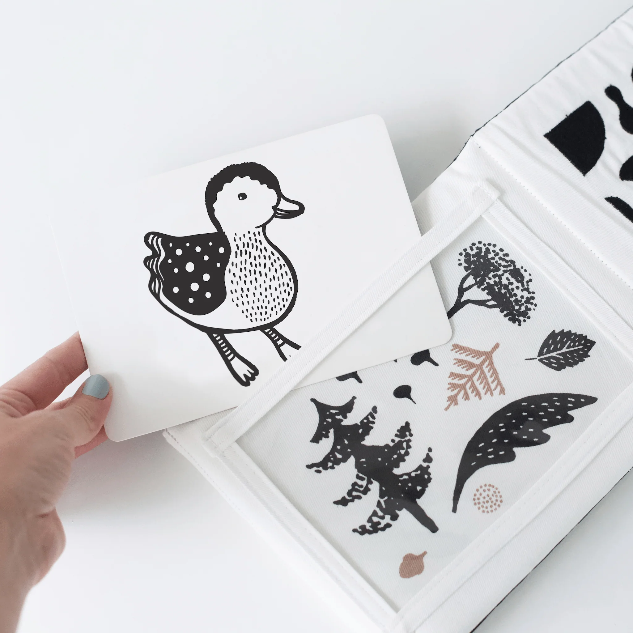 Wee Gallery Newborn Baby Gift Set - Baby Animals - Image 11