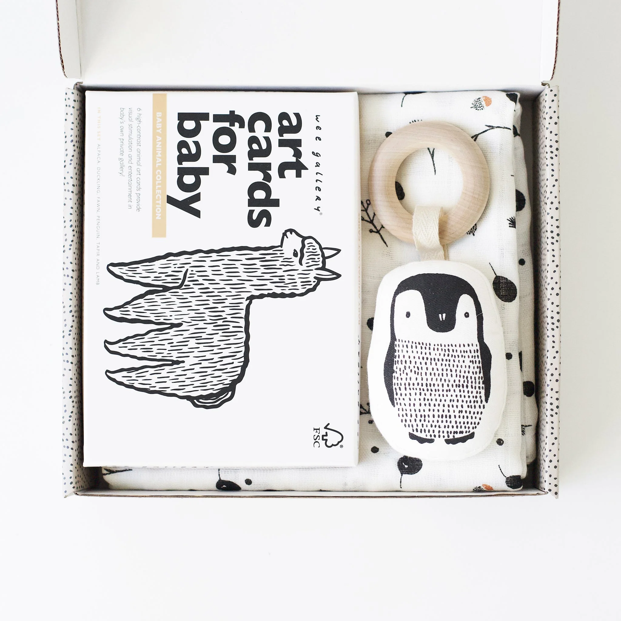 Wee Gallery Newborn Baby Gift Set - Baby Animals - Image 5