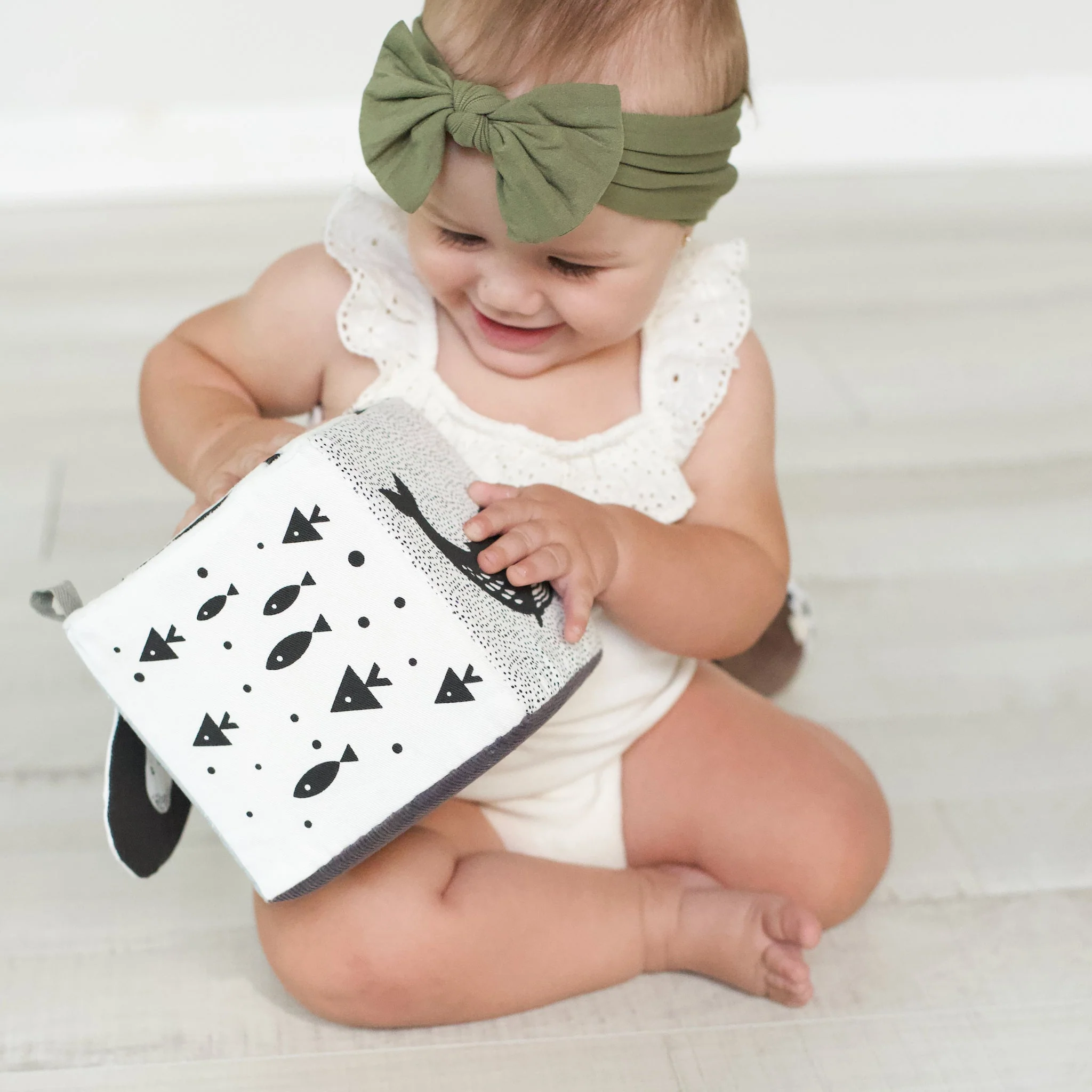 Wee Gallery Ocean Baby Bundle - Image 2