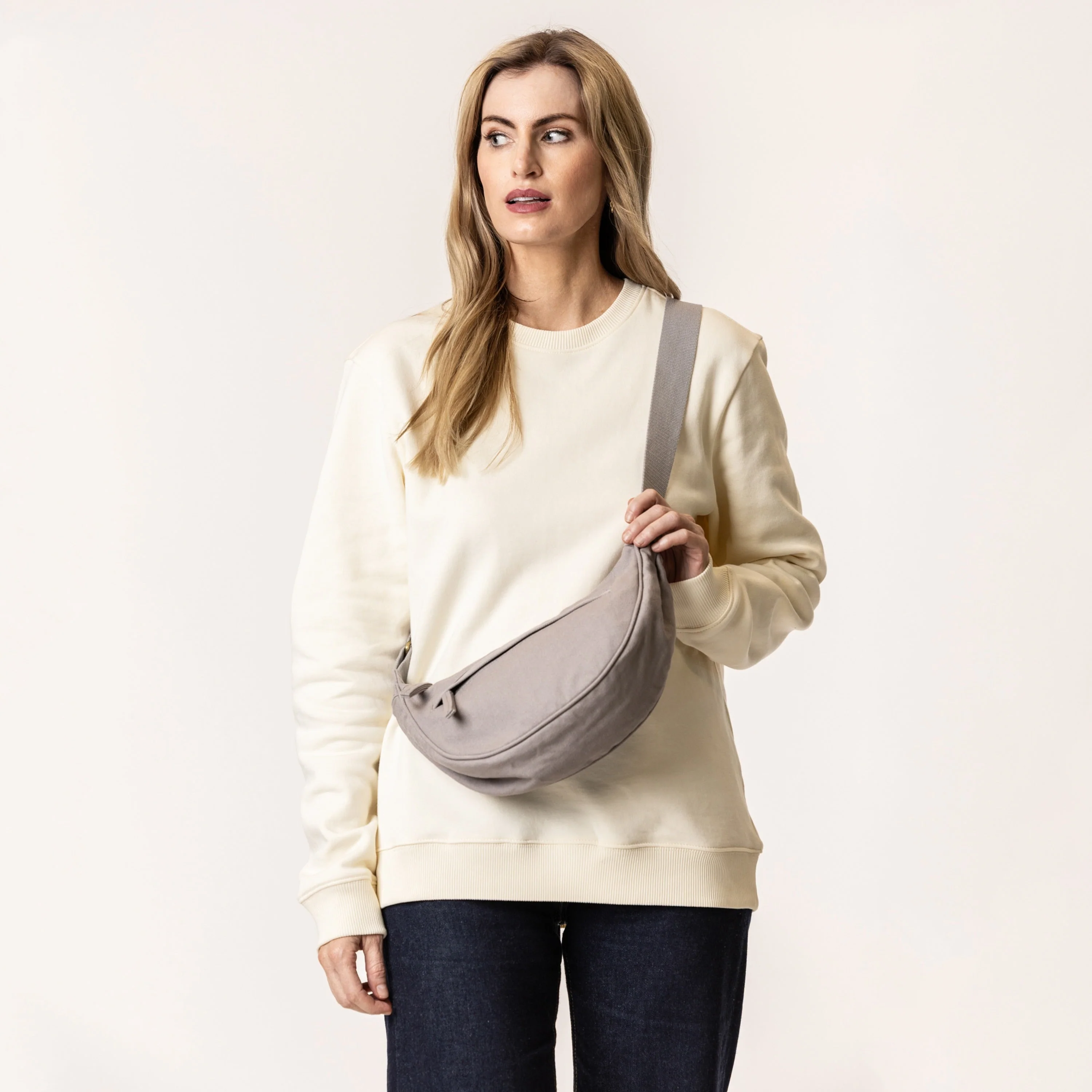 Terra Thread® Organic cotton Crossbody Bag - Image 18
