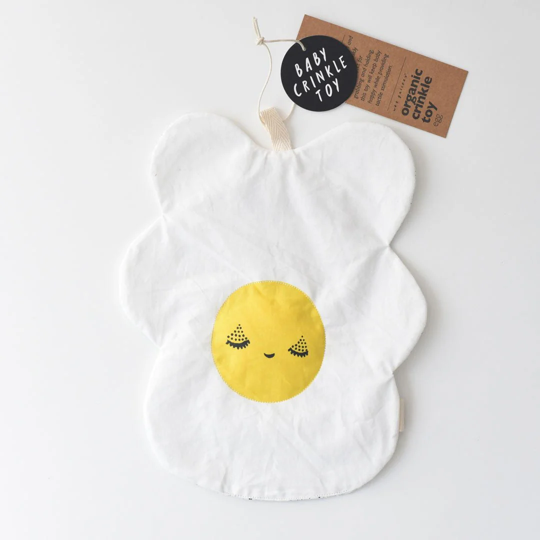 Wee Gallery Organic Crinkle Toy - Egg - Image 4