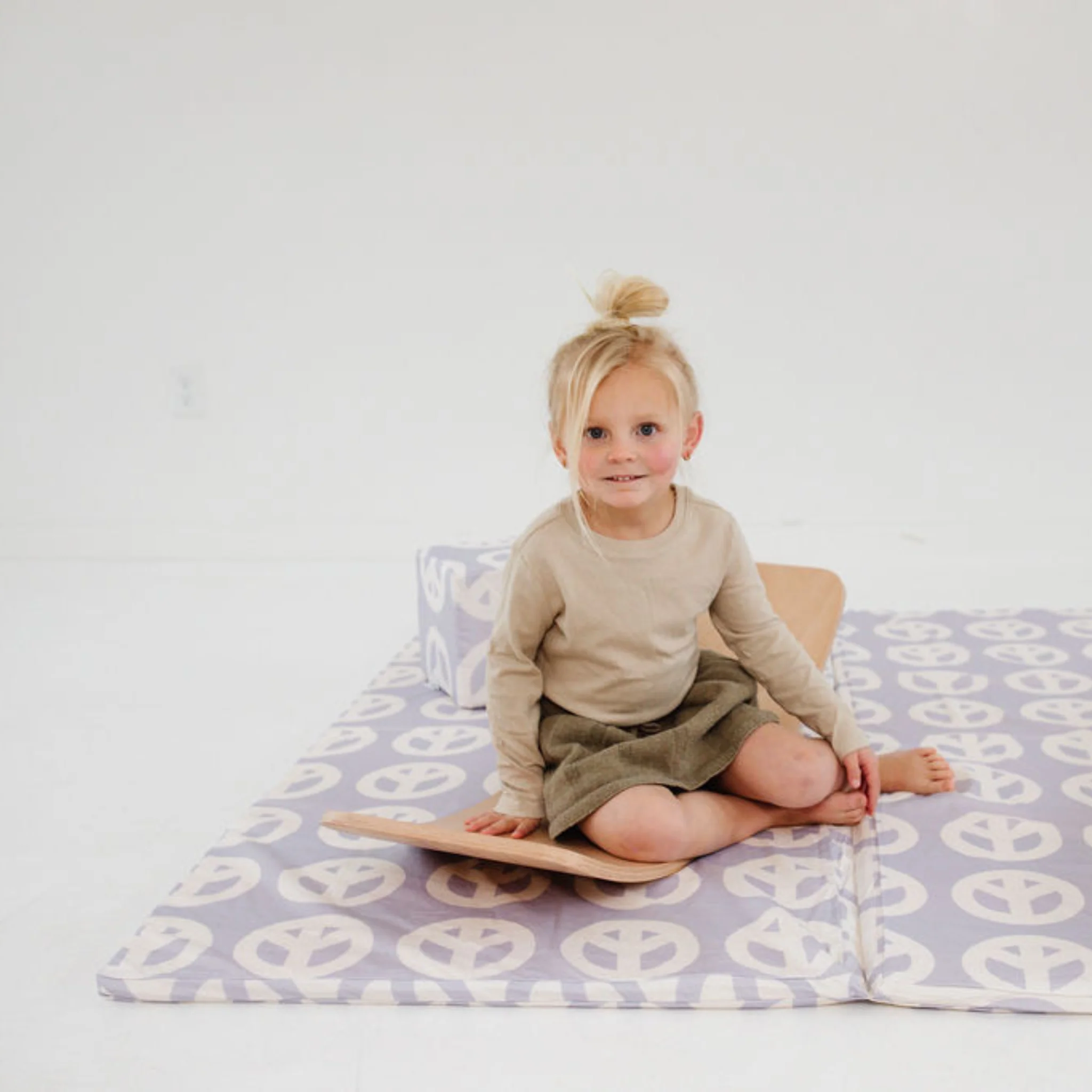 Toki Mats Peace Sign Organic Cotton Mat - Image 9