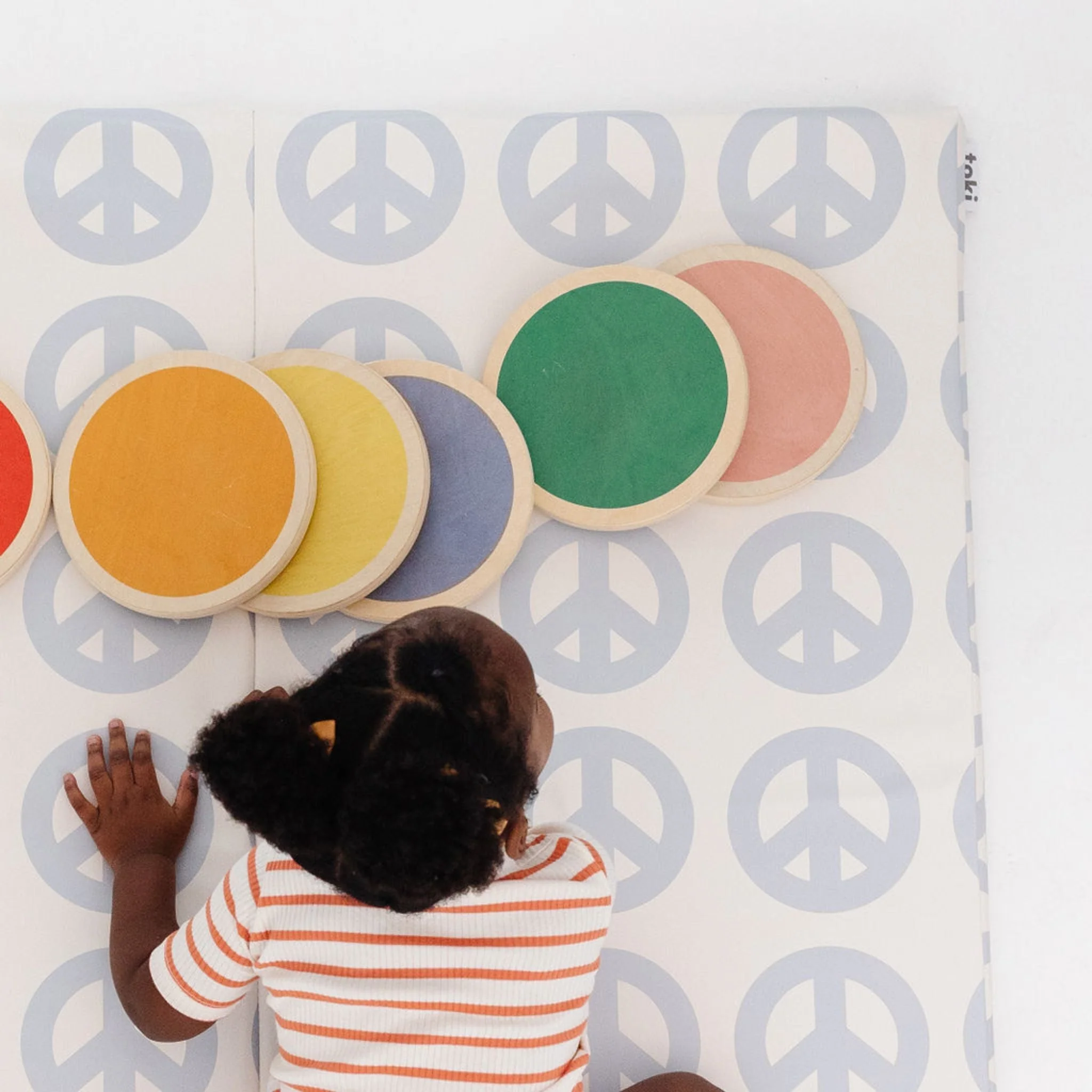 Toki Mats Peace Sign Vegan Leather Mat - Image 4
