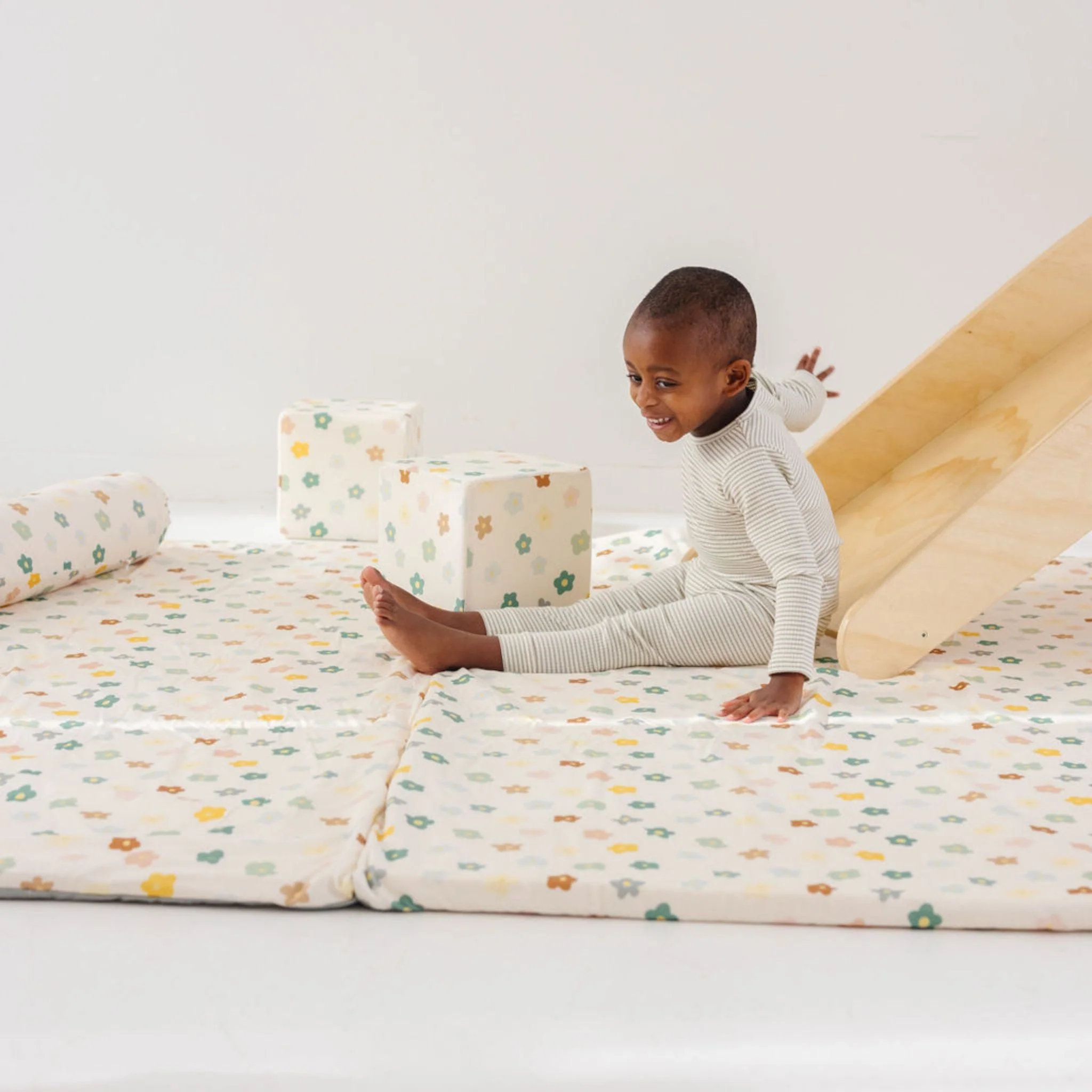 Toki Mats Playful Posies Organic Cotton Mat - Image 9