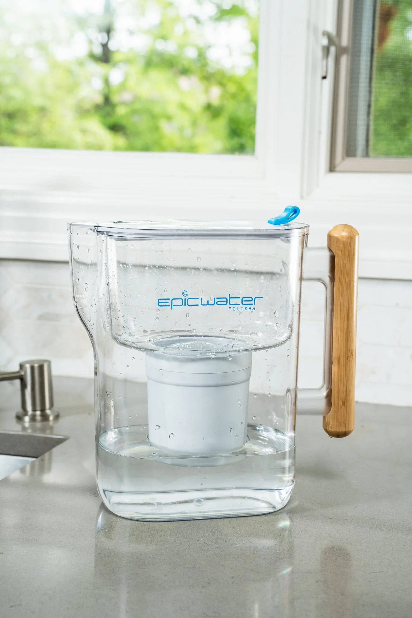 Epic Water Filters Pure XP Pitcher | Reduces Fluoride, PFAS, & Parasites - Image 6