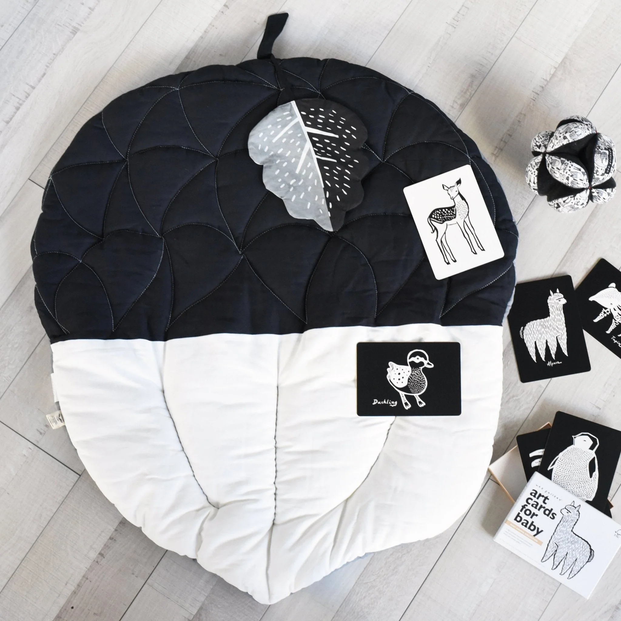 Wee Gallery Quilted Playmat - Acorn - Image 5