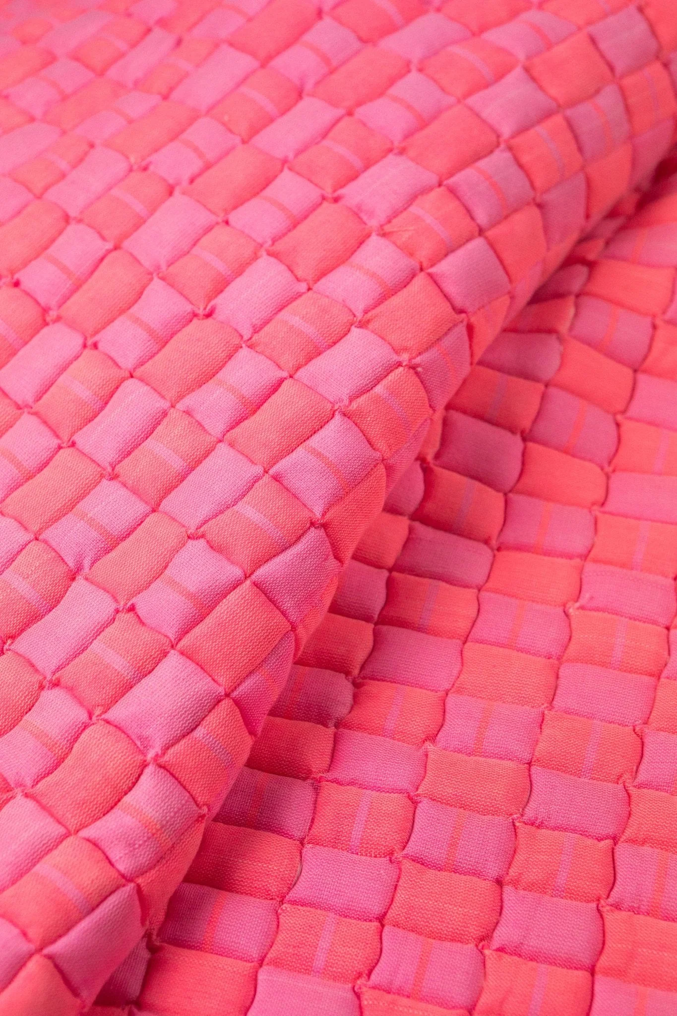 Archive New York Quilted Sujani Throw Blanket - Neon Pink - Image 3