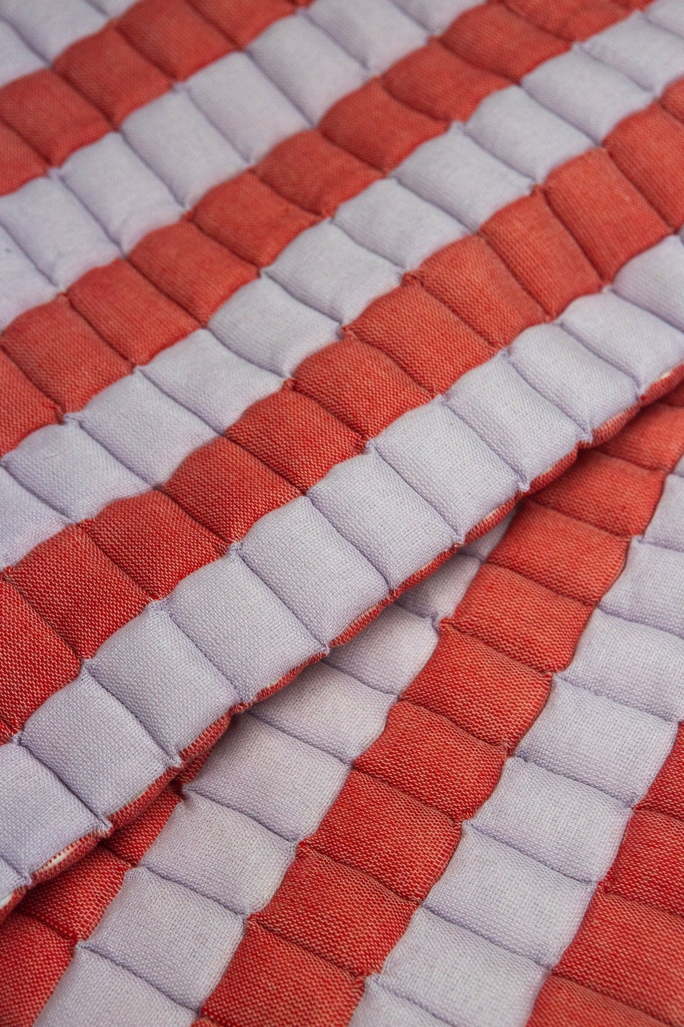Archive New York Quilted Sujani Throw Blanket - Soft Lilac and Red - Image 5