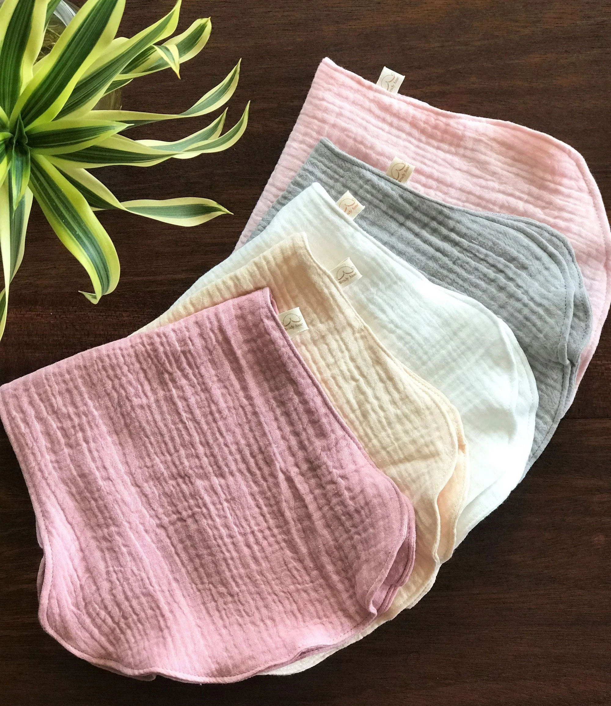 Wendy Anne Set of 5 Girls Burp Cloths - Organic Cotton Double Gauze