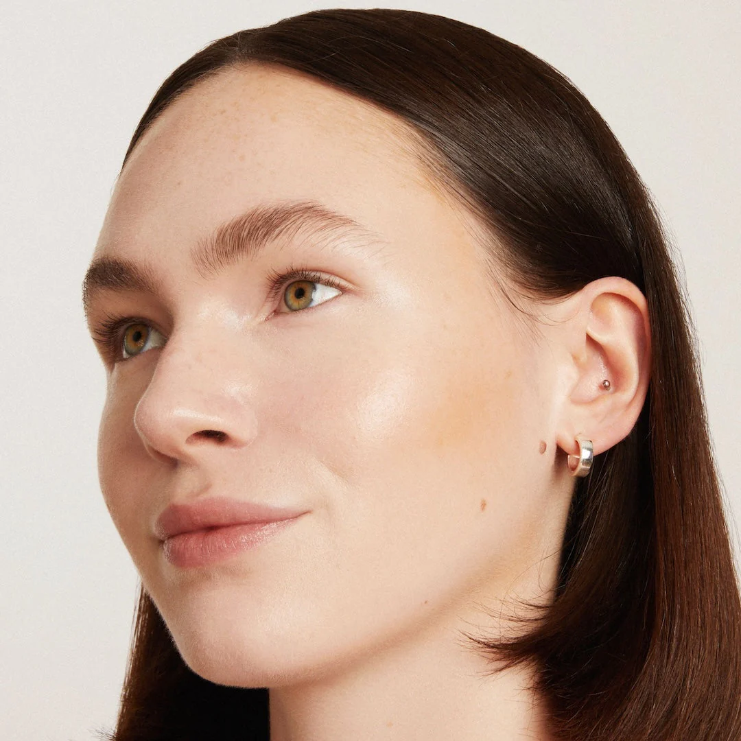 Axiology Shape Stick Makeup - Image 6