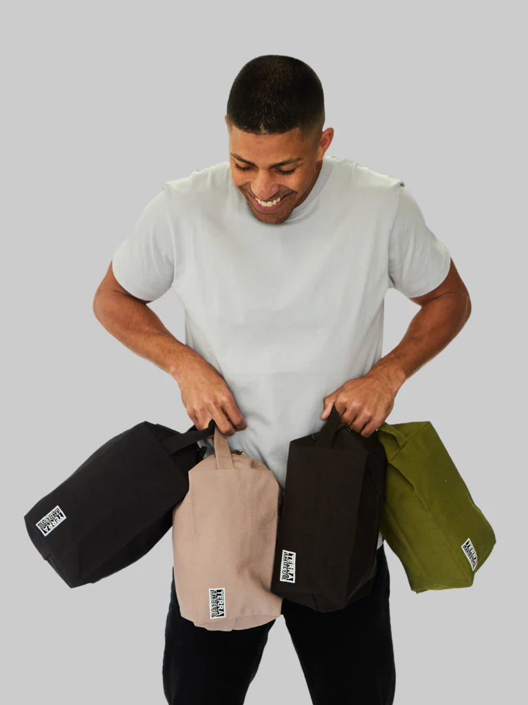 Terra Thread® Sustainable Toiletry Bag - Image 4