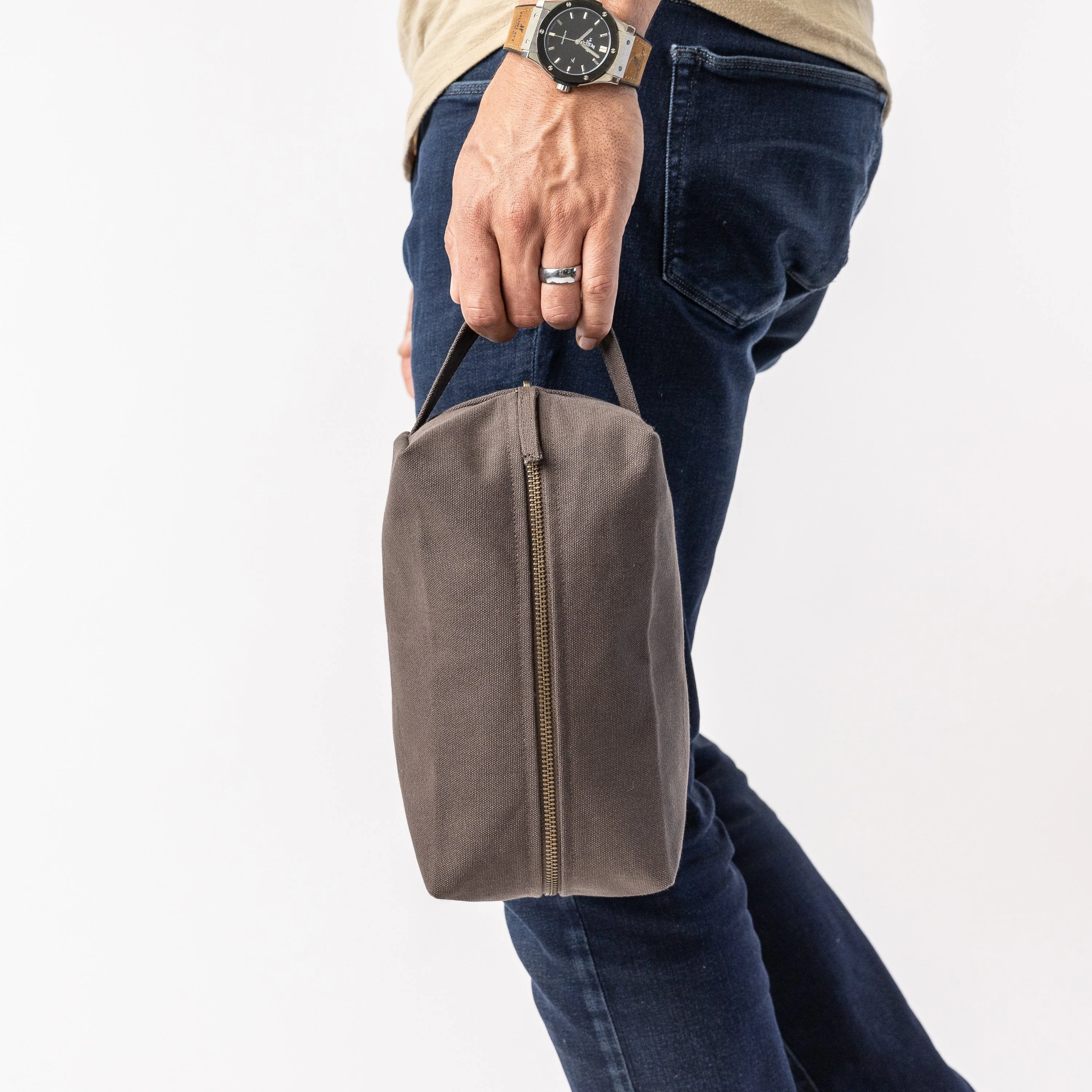 Terra Thread® Sustainable Toiletry Bag - Image 5