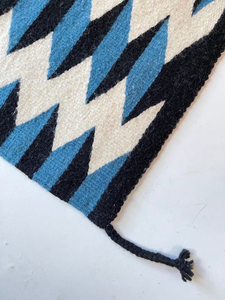 Archive New York Teo Rug in Blue/Black - Image 3