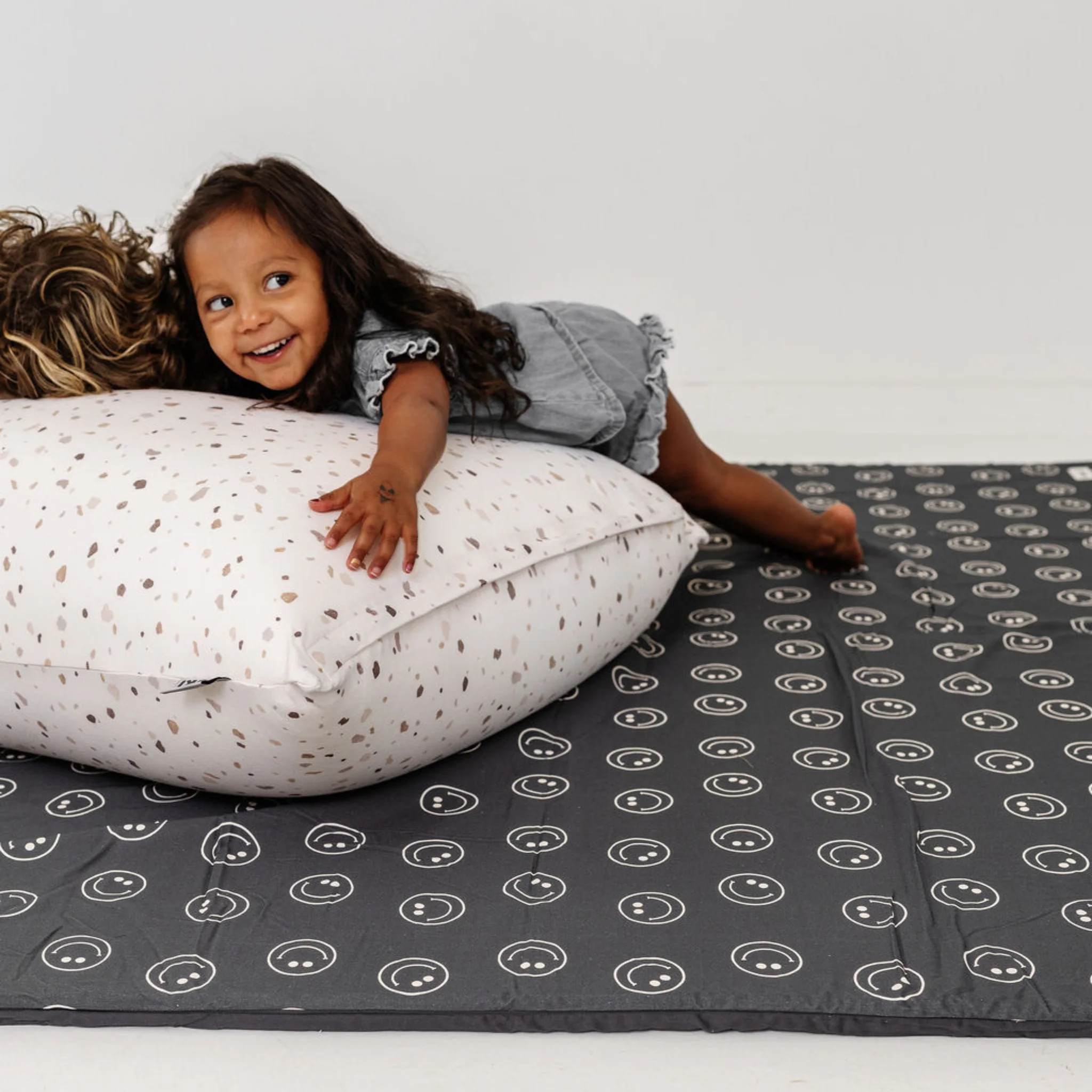 Terrazzo Chalk Bean Bag - Image 2
