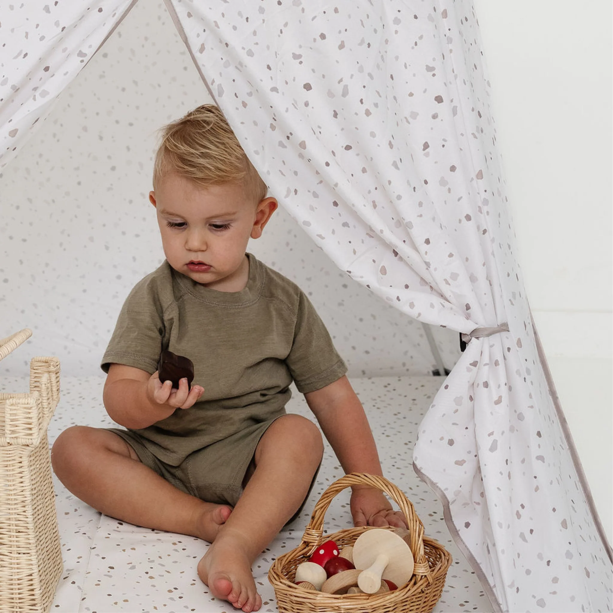 Terrazzo Chalk Play Tent - Image 4