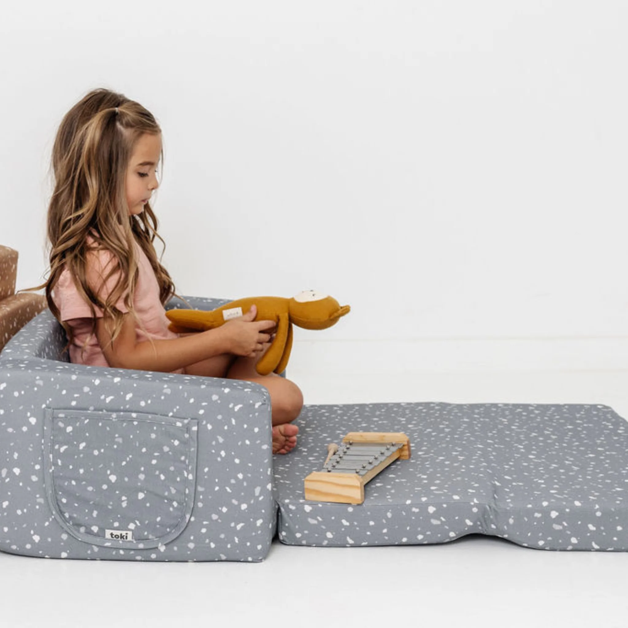 Terrazzo Slate Play Couch - Image 4