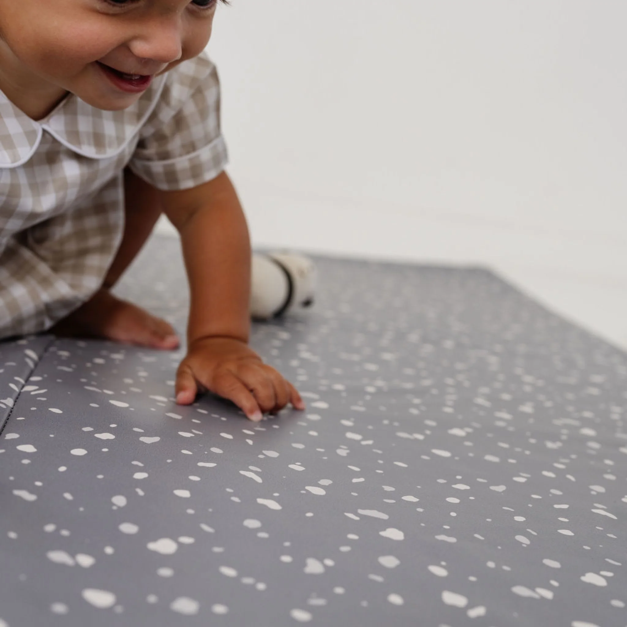 Terrazzo Slate Vegan Leather Mat - Image 4