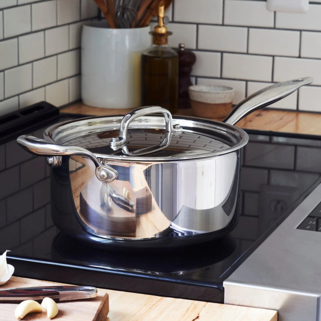 Heritage Steel Titanium Series 4 Quart Saucepan with Lid - Image 2